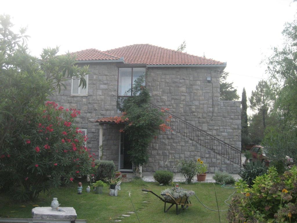 Apartments Duras Gruda Pokoj fotografie
